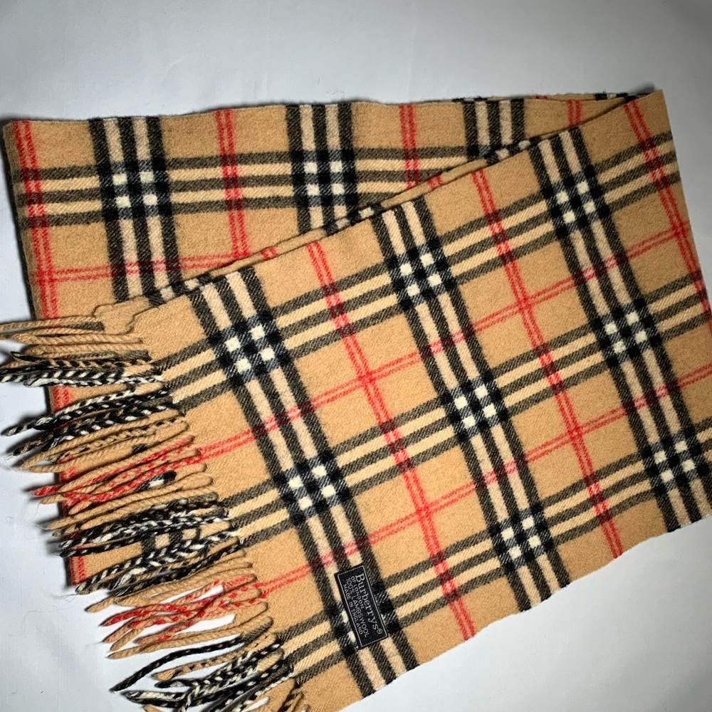 Burberrys Authentic 100% Lambswool scarf